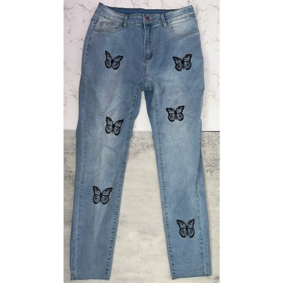 Shein Butterfly Print Casual Skinny Jeans - Picture 3 of 5